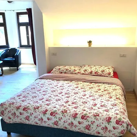 Anita Guest house *